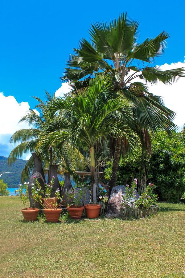 L'Habitation Cerf Island Hotel Exterior photo